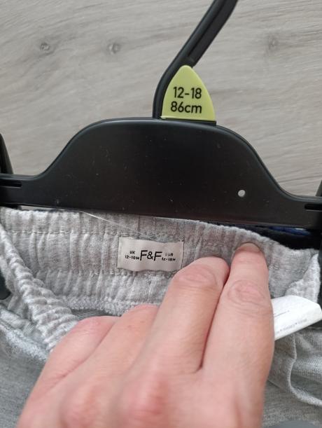 Kraťase 3ks, tesco,86