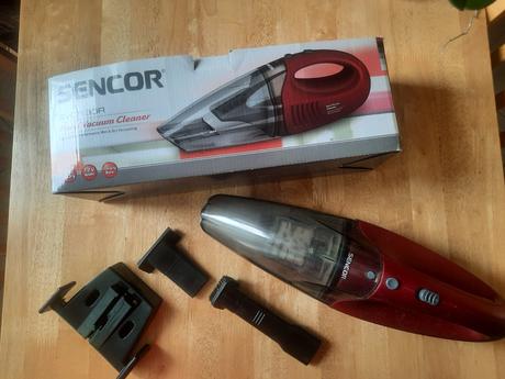 Ručný vysávač, sencor