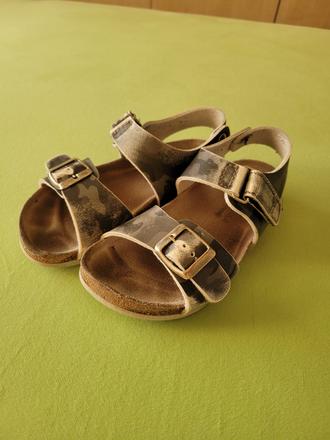 Sandále, protetika,31