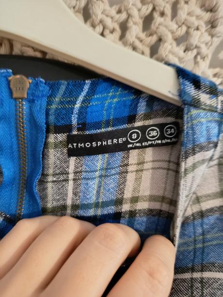 Karovaná modrá blúzka, atmosphere,s