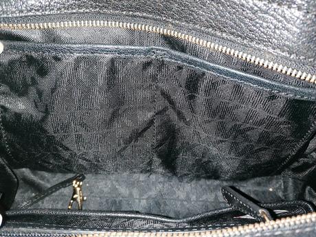 Čierna kabelka michael kors s kožušinkou, michael kors