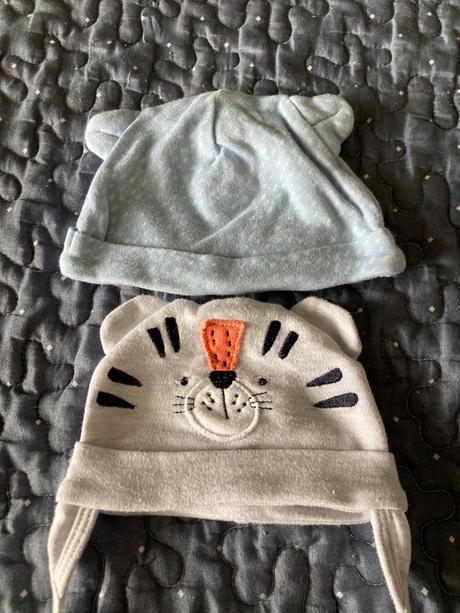 Tenké čiapky 0-3 mesiace, f&f,62