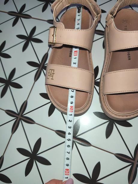 Sandále, tommy hilfiger,31