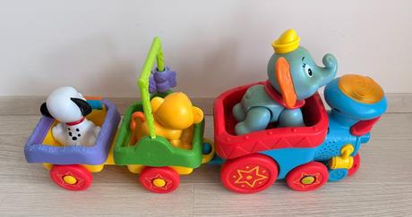 Fisher-price vláčik so zvieratkami,