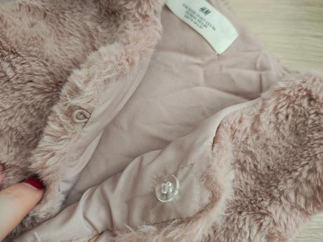 Kožušinova vesta, h&m,122