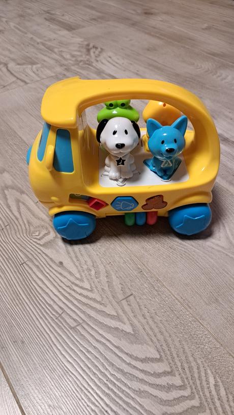 Autíčko zo zvieratkami,