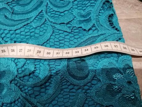 Čipkované šaty reserved vs pružné s podšívkou, reserved,s