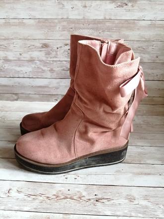 Semisové čižmy, 38