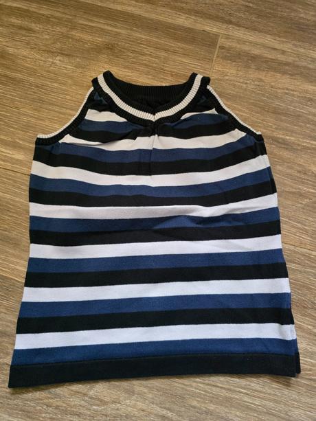 Vesta-pulover č.128, 128