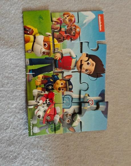Paw patrol figúrky + puzzle 4x,