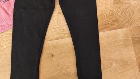 Komplet, výborný stav, next,104