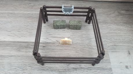 Ohradka a doplnky pre koniky, 