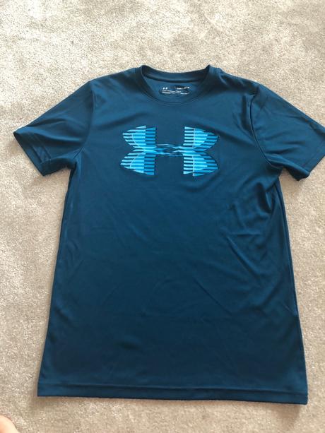 Tričko, under armour,140