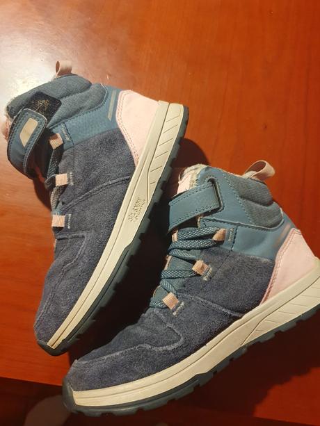 Zimne topanky aj na prechod, 30