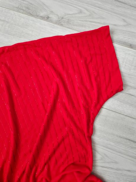 Červený oversize top s trblietavými pasikmi, xl