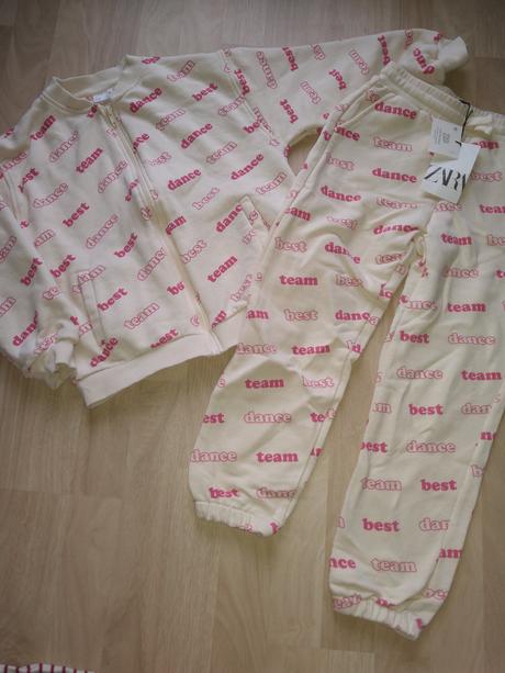 Mikina a tepláky, zara,134