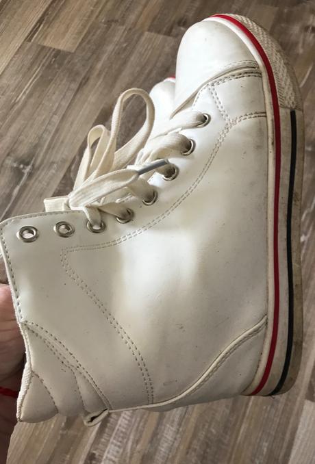 Koženkové tenisky na platforme darujem k nákupu, 39