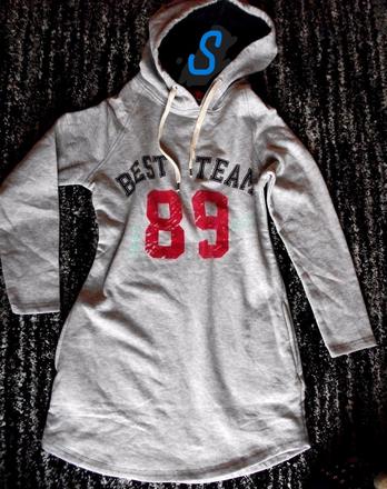 Predĺžená mikina s vreckami s, s