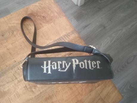Kabelka harry potter, reserved