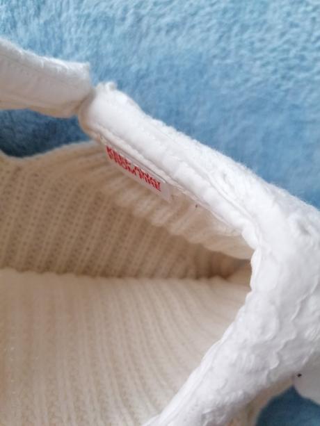 Svetrík so vsitou bluzkou, zara,86