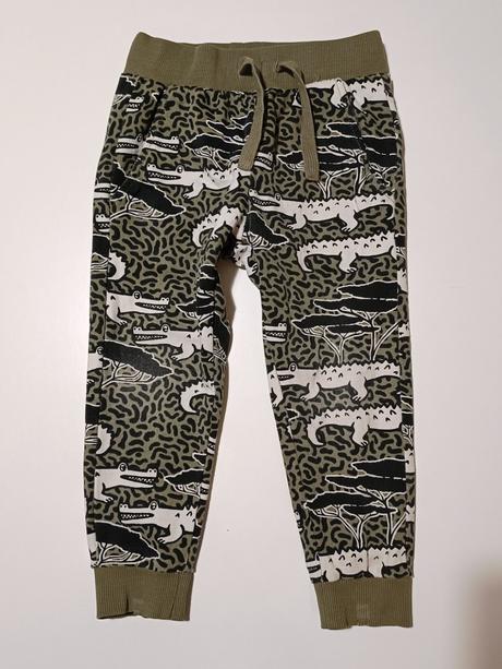 Tepláčiky lindex, lindex,92