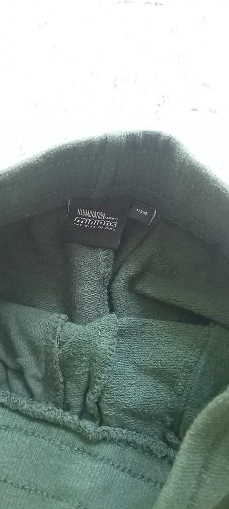 Teplacky s mimonmi, 104