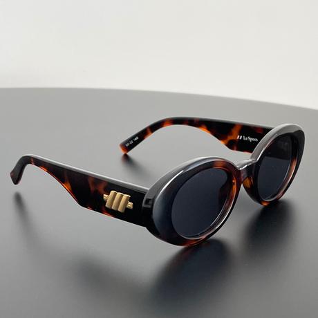 Le specs korytnačinové oválne slnečné okuliare, 