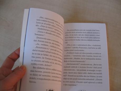 Knižka - violetta - nič ma nezastaví, 