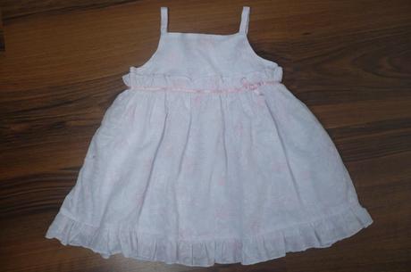 Biele šatičky, tup tup,74