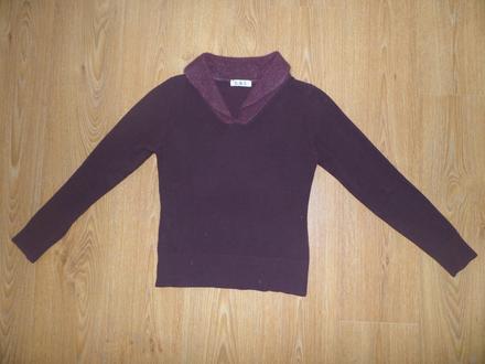 Pulóver s kožušinovým golierom, m