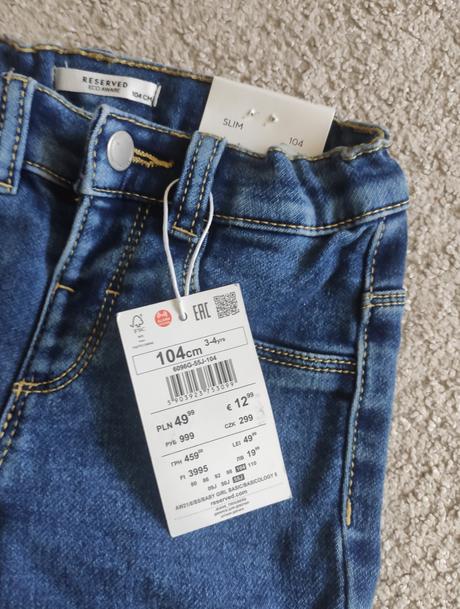 Dievcenske rifle s visackou, reserved,104