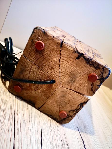 Drevené handmade lampičky,