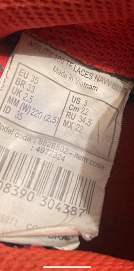 Turfy kipsta na umelú trávu, 35