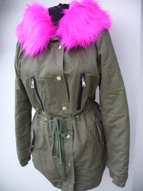 Parka s ruzovou kozusinou, l