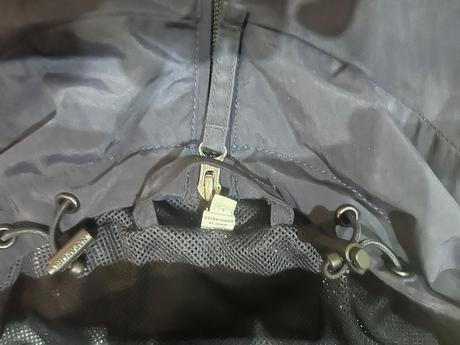 Vetrovka, napapijri,l