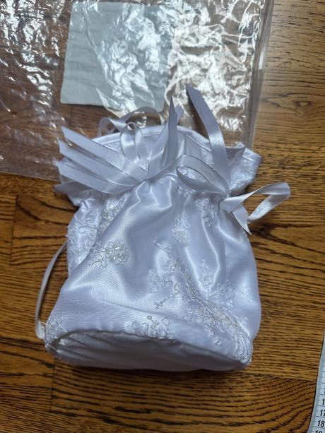 Tasticka a rukavicky, 