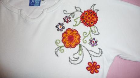 Nádherné tričko xio, 140