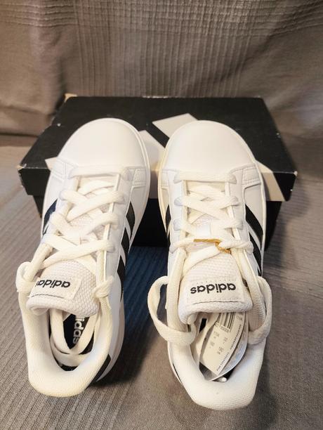 Adidas tenisky, adidas,30