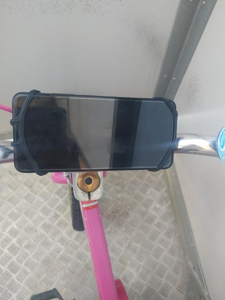 Otočný držiak telefónu na bicykel,