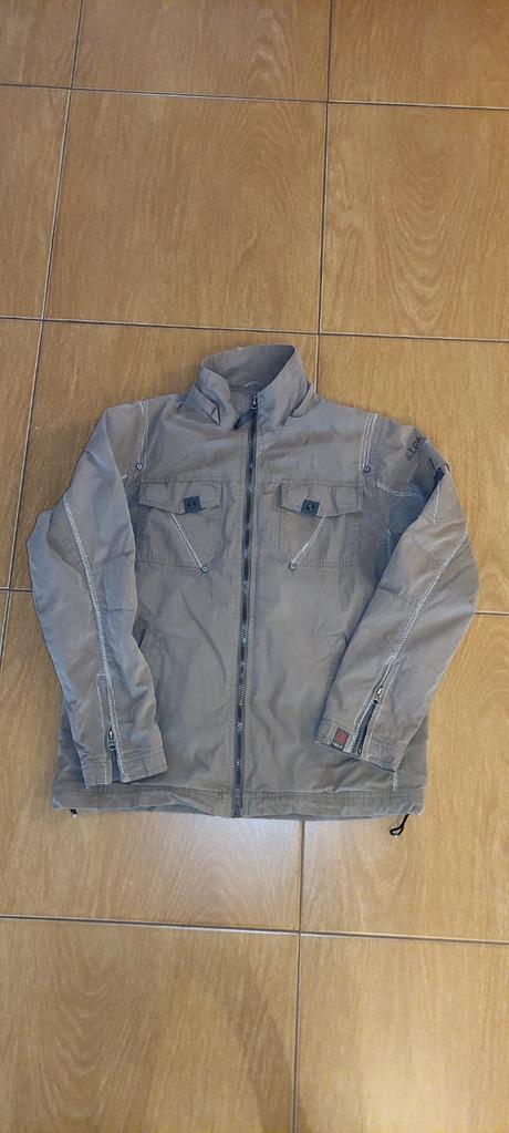 Prechodná bunda, 164