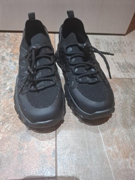 Predám tenisky, sinsay,37