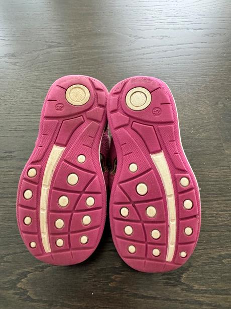 Športové sandalky 25, 25