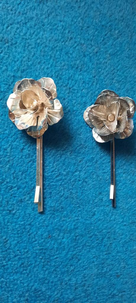 Sponky strieborne 2 ks- zn.f&f, f&f