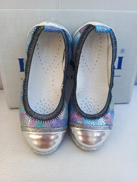 Balerínky, kornecki,27