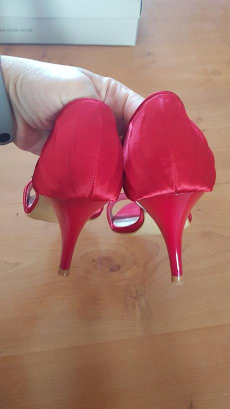 Prekrasne červené črievičky dune vel. 37, 37