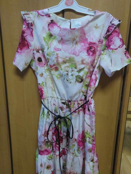 Šaty na leto 140, 140