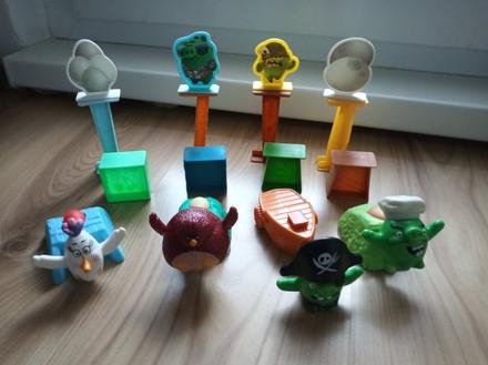 Hracky z mc donald vystrelovacie, 2015 angry birds,