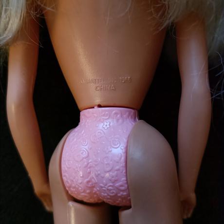 Retro barbie,