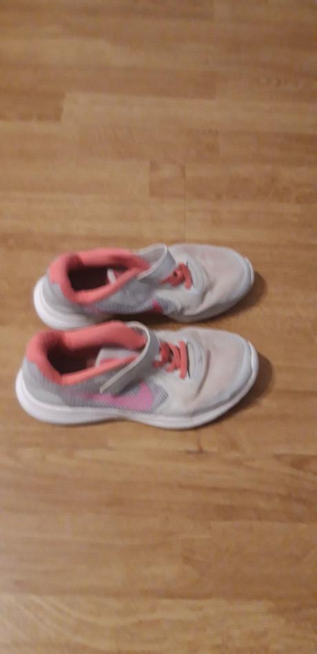 Dievcenske nike botasky vel.34, nike,34