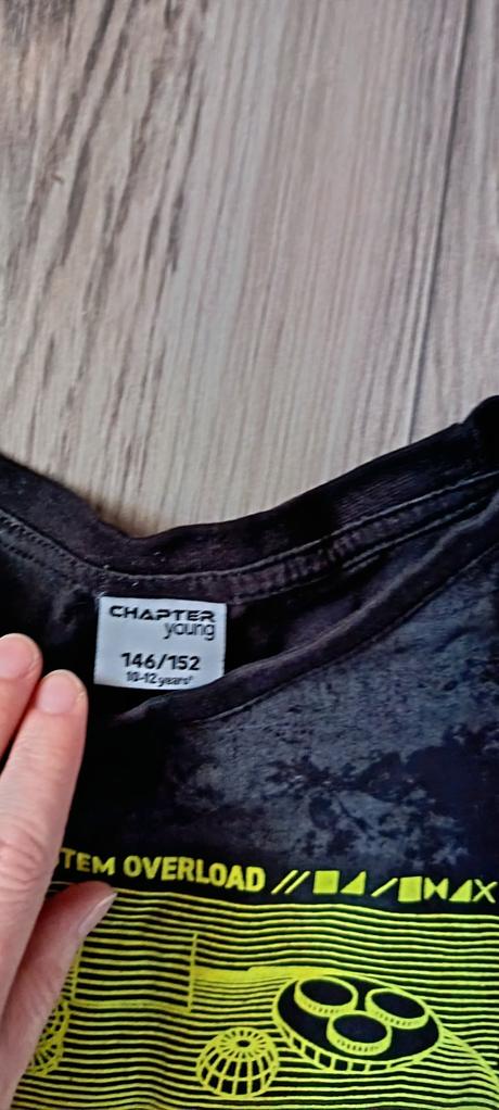 Chlapčenské tielko, chapter young,152